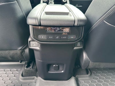 2024 Toyota Grand Highlander Base
