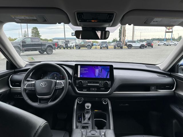 2024 Toyota Grand Highlander Base