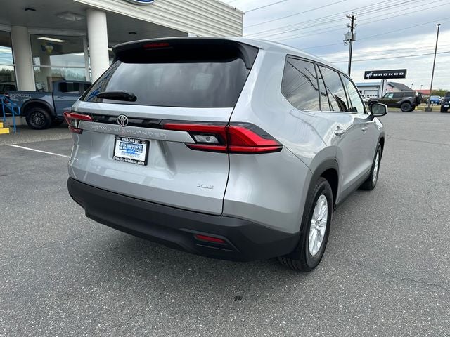 2024 Toyota Grand Highlander Base