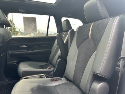 2024 Toyota Grand Highlander Hybrid MAX Platinum