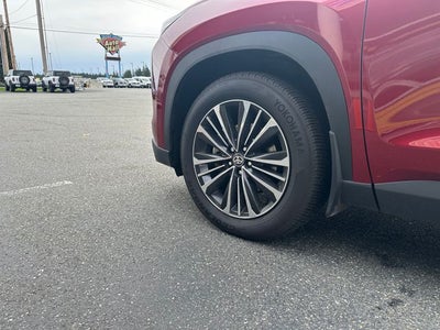 2024 Toyota Grand Highlander Hybrid MAX Platinum