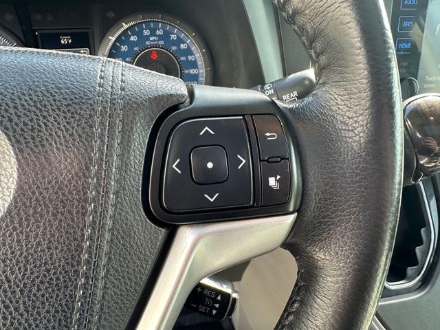 2017 Toyota Sienna XLE 7 Passenger