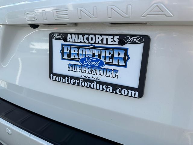 2017 Toyota Sienna XLE 7 Passenger