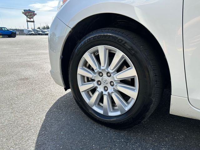 2017 Toyota Sienna XLE 7 Passenger