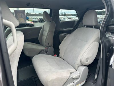 2020 Toyota Sienna L 7 Passenger