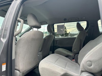 2020 Toyota Sienna L 7 Passenger