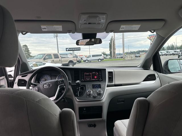 2020 Toyota Sienna L 7 Passenger