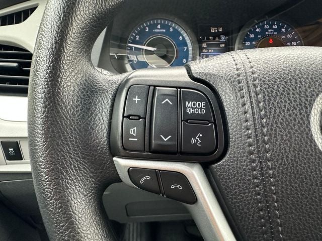 2020 Toyota Sienna L 7 Passenger