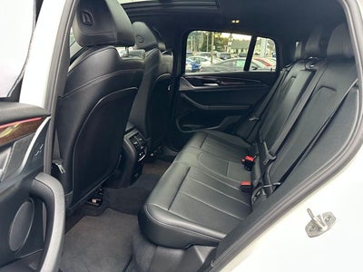 2025 BMW X4 xDrive30i