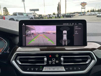 2025 BMW X4 xDrive30i