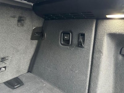 2025 BMW X4 xDrive30i