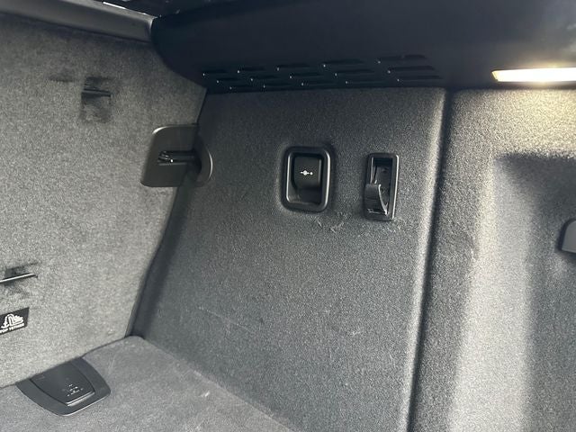 2025 BMW X4 xDrive30i