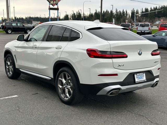 2025 BMW X4 xDrive30i