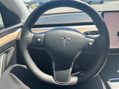 2023 Tesla Model Y Performance