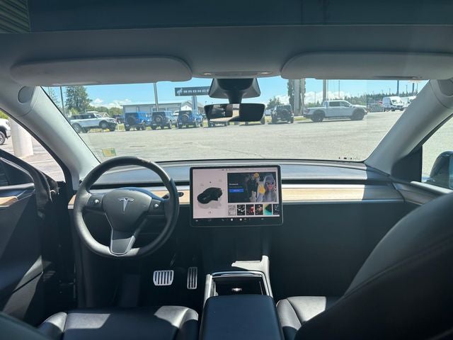 2023 Tesla Model Y Performance