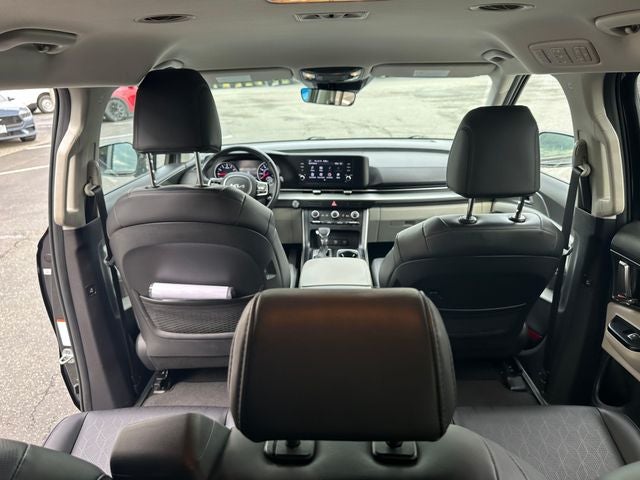 2022 Kia Carnival LXS