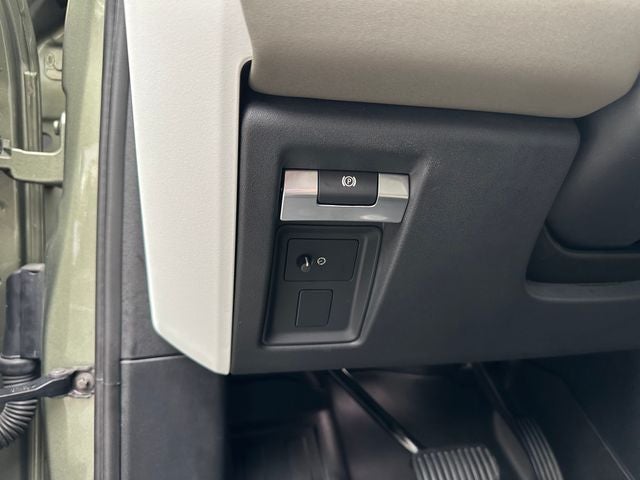 2021 Land Rover Defender 110 S