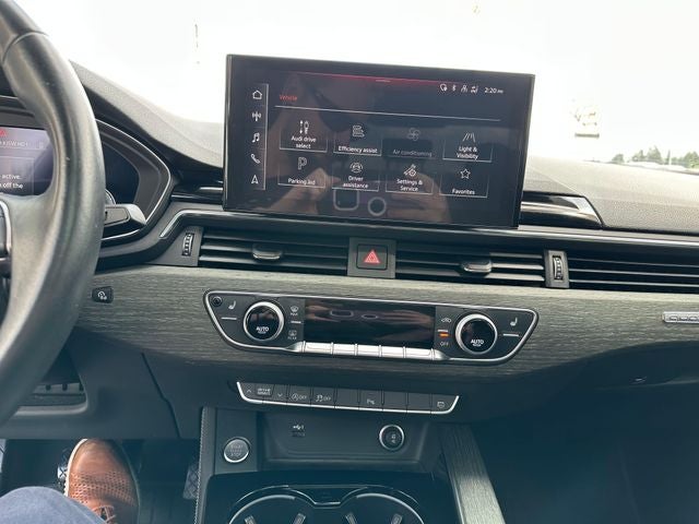 2023 Audi A4 45 S line Premium Plus quattro