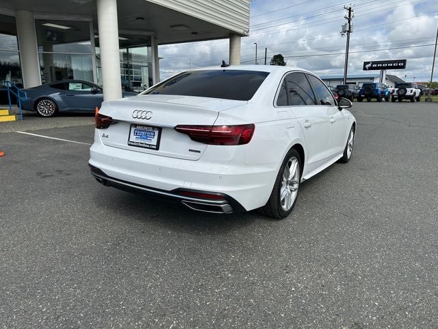 2023 Audi A4 45 S line Premium Plus quattro