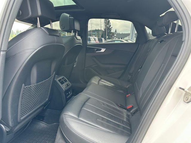 2023 Audi A4 45 S line Premium Plus quattro