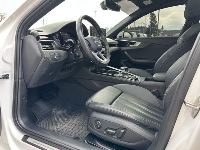 2023 Audi A4 45 S line Premium Plus quattro