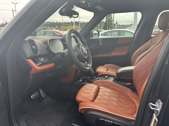 2021 MINI John Cooper Works Countryman Base