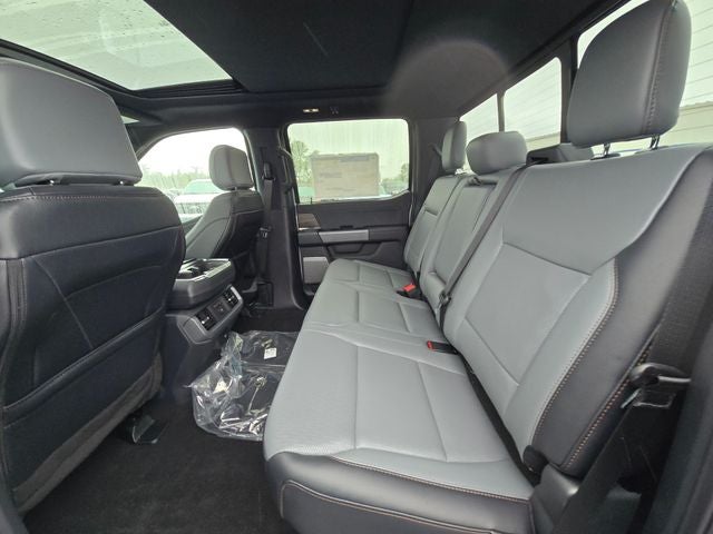 2025 Ford F-150 Lightning Lariat®