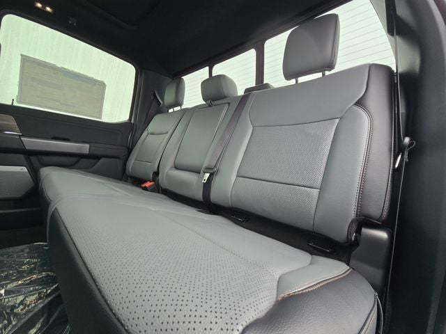 2025 Ford F-150 Lightning Lariat®