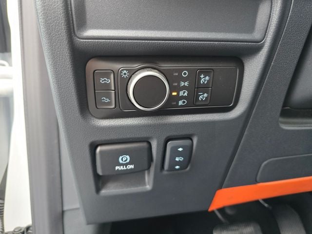 2025 Ford F-150 Lightning Lariat®