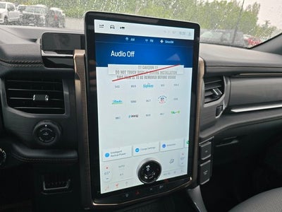 2025 Ford F-150 Lightning Lariat®