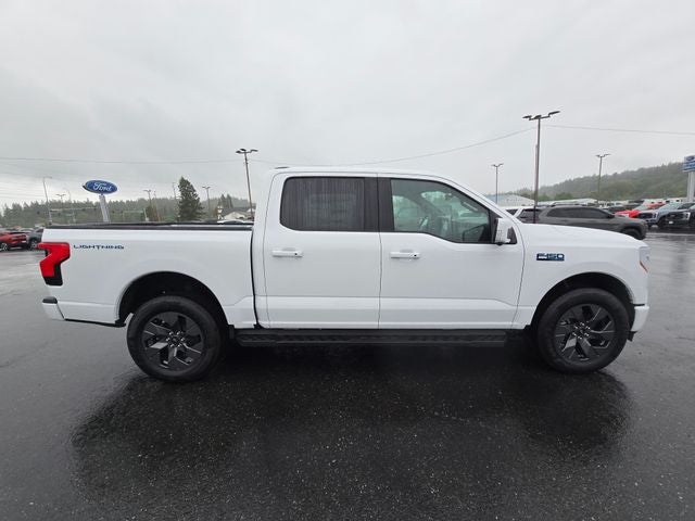 2025 Ford F-150 Lightning Lariat®