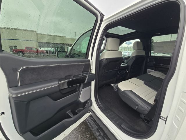 2025 Ford F-150 Lightning Platinum®