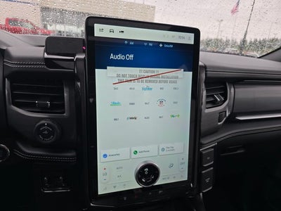 2025 Ford F-150 Lightning Platinum®